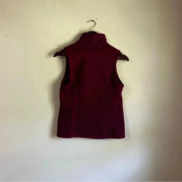 Patagonia Fleece Vest - Picture 2 of 4